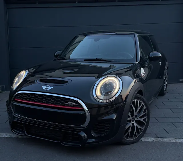 MINI John Cooper Works 2.0